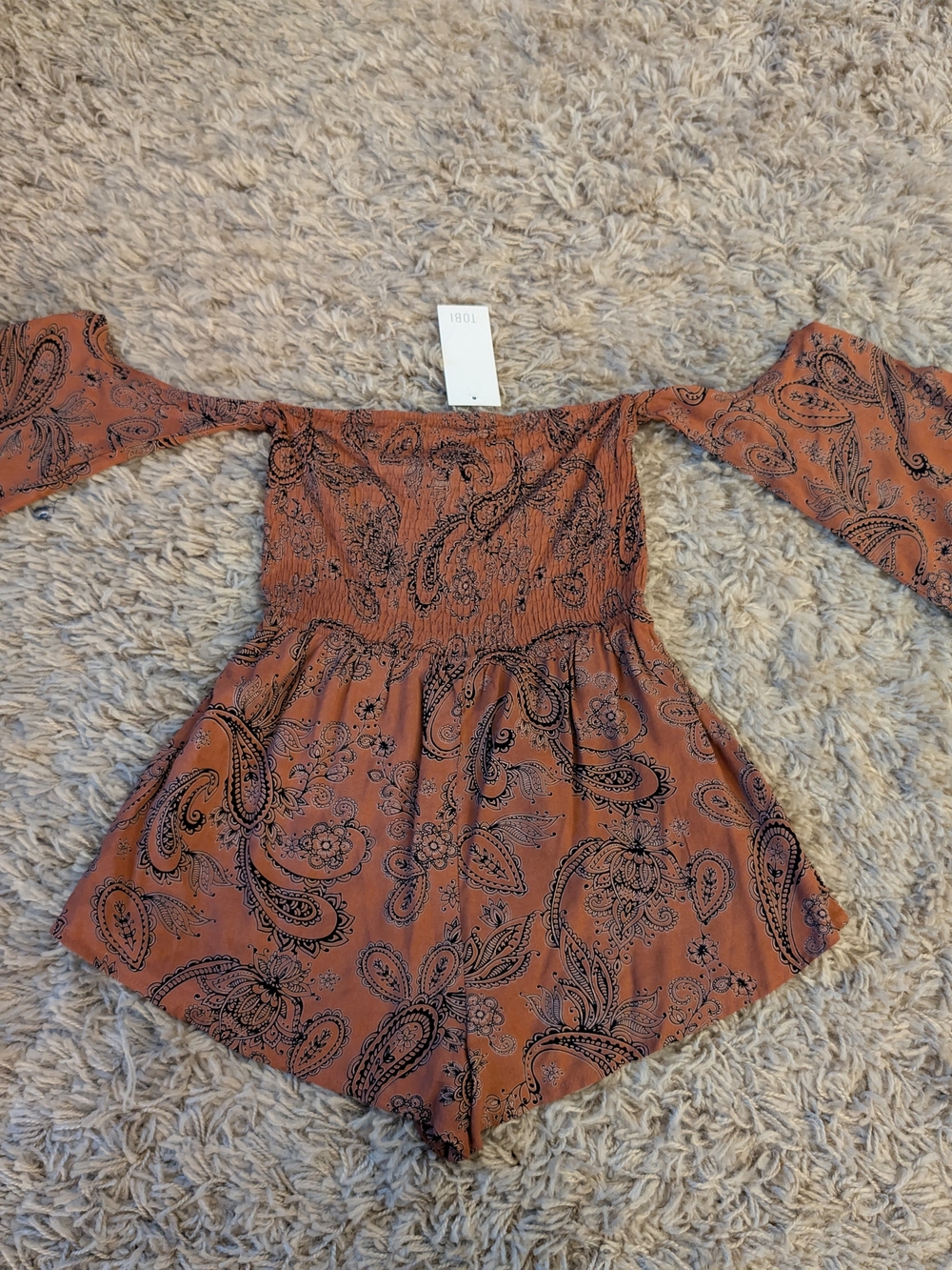 NWT Tobi Paisley Off Shoulder Bell Sleeve Romper Size XS